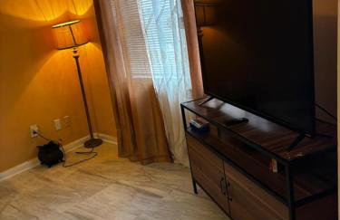 #2BR Cozy Villa - Mins to Historic STM Amusement Park! - Foto 20