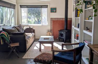 Rustic Cottage Rental with a Hot Tub Perfect for Luxury Camping in Santa Margarita - Foto 2