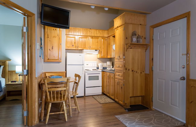 Middle Brook Cottages & Chalets - Photo 31