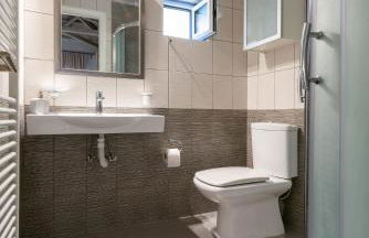 Traditional Stone House - Photo 18