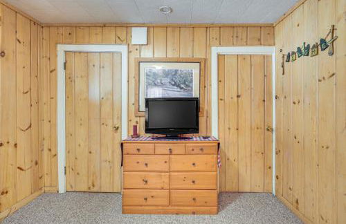 South Twin Lake Cabin with Seasonal Dock and Slip! - Foto 33