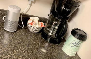 Peaceful Seasonal Wooded Cottage close to everything - Foto 23