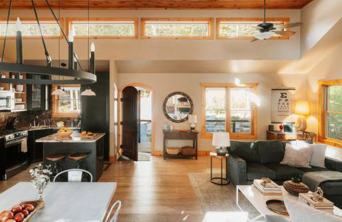 Secluded Catskills 3BR with Hot Tub & Roof Deck - Foto 22