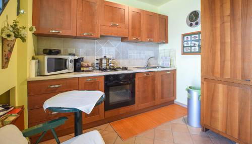 5 Bedroom Lovely Home In Lucera - Foto 4