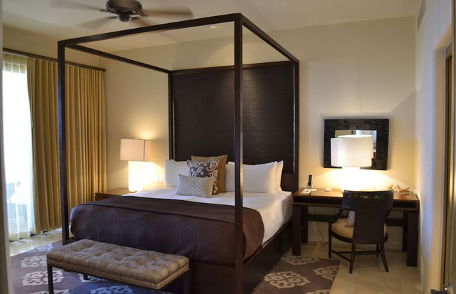 Hacienda Beach Club & Residences - Photo 10