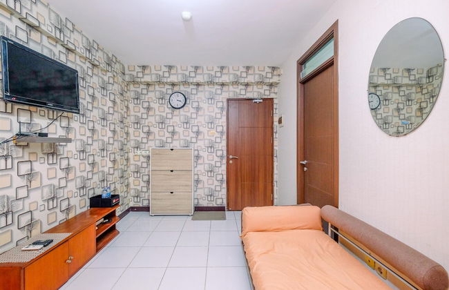 Comfortable and Tidy 2BR Lagoon Bekasi Town Square Apartment - Foto 12