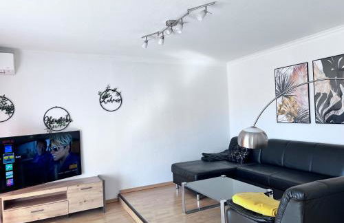 Moderne, helle Wohnung mit Terasse 15min bis OB Centro, Klimaanlage - Foto 8