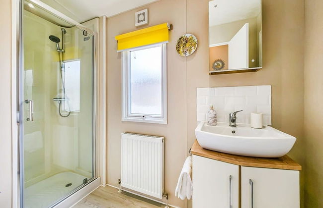 Escape to Paradise at Pevensey Bay Holiday Park - Foto 16