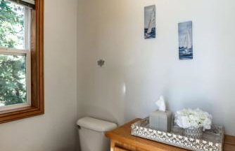 Breathtaking Lake Fernan Views & Cozy Comforts - Foto 63