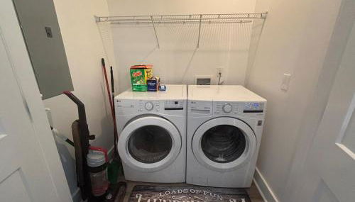 Gated 2BR in Greenville wVibes - Foto 3