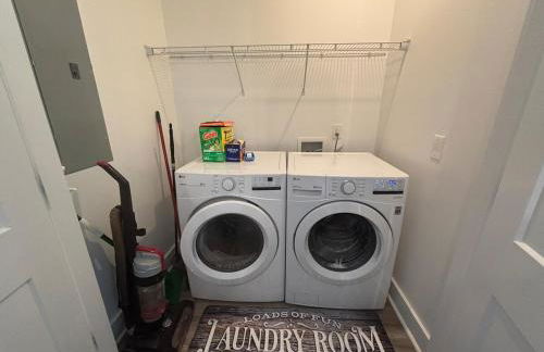 Gated 2BR in Greenville wVibes - Foto 3