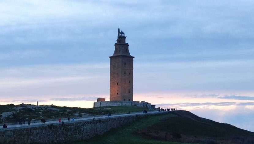 Free tour del Parque Escultórico de la Torre de Hércules