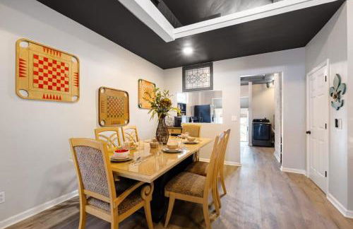 Spacious retreat w private backyard near downtown - Foto 5