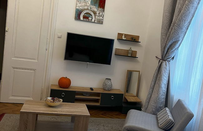 Mira Central Residence - Photo 13