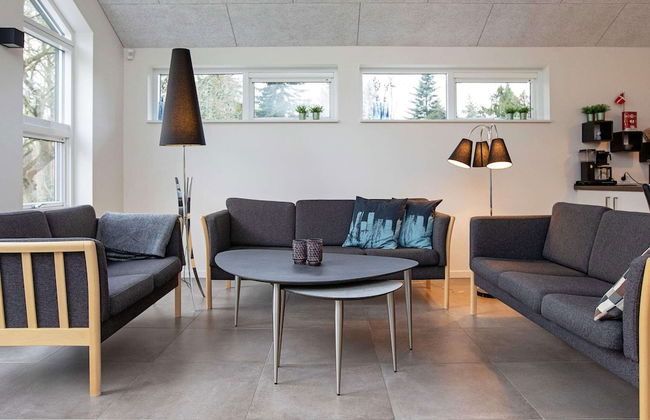 14 Person Holiday Home in Stroby - Foto 24