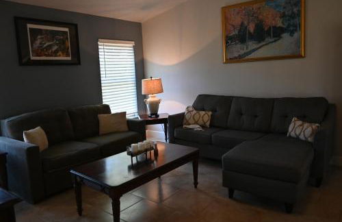 Dunsmuir House - Close to Warm Mineral Springs, Beaches & Cool Today Park - Foto 19