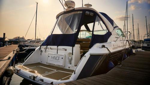 Y-Knot-Two Bedroom Luxury Motor Boat In Lymington - Foto 4