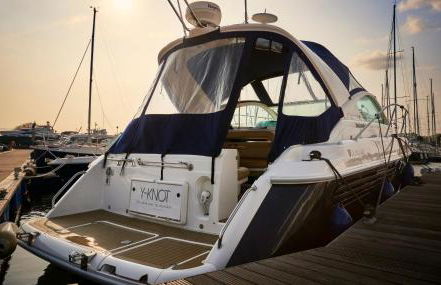 Y-Knot-Two Bedroom Luxury Motor Boat In Lymington - Foto 4