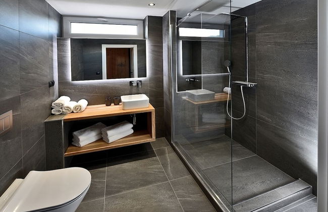 Tri sestry - Foto 27