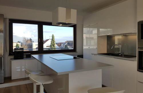 Studio Nähe Flughafen-Messe Stuttgart - Foto 1