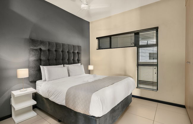 Easy Stay - The Vantage - Photo 21