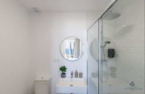 Living4malaga Seafront Duplex - Photo 23