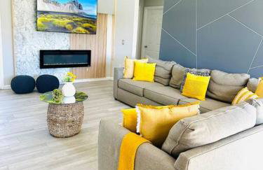 Luxury beach house W/HeatedPool - Foto 1