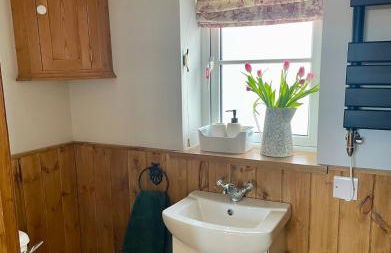 The Old Smithy, beautifully restored cottage in Carreghofa, near Llanymynech - Photo 14