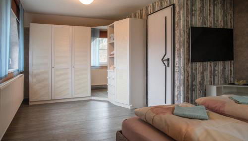 FH Ebermannsmühle Lauscha - Foto 4, wardrobe