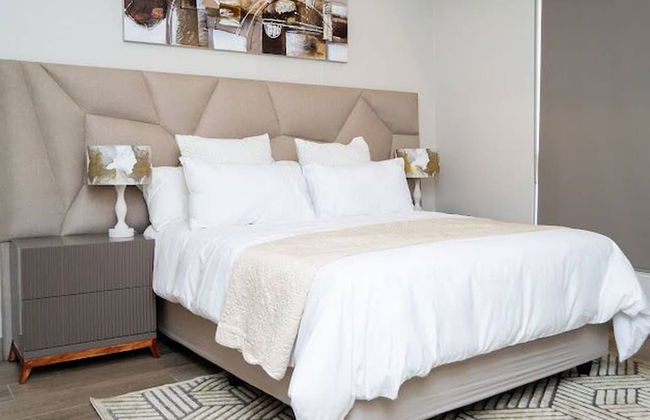 Stylish & Elegant With Epic Views Near Menlyn - Foto 3