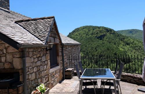 Gites Castel de Cantobre - Le Griffon - Photo 26