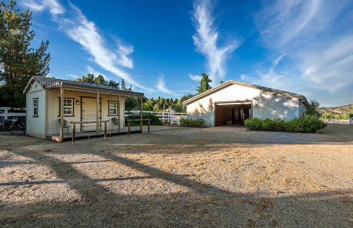 The Oaktree Estate by Fieldtrip 7 Acre Private Resort with Lake Pool Vineyard - Foto 8