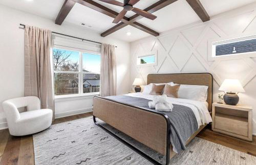 Ozark Oasis Walk to DT Bentonville - Photo 3