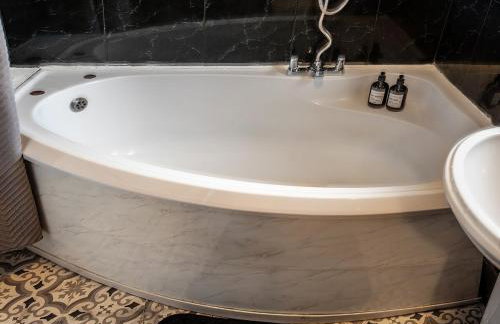 Stylish 3 bedroom Wigan House sleeps 7 - Foto 39