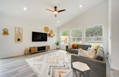 Canyon Lake Oasis: Backyard & Wraparound Deck! - Photo 5