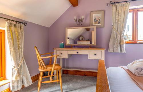 The Owl House - Hot Tub Adventures in Moreton - Pass the Keys - Foto 30