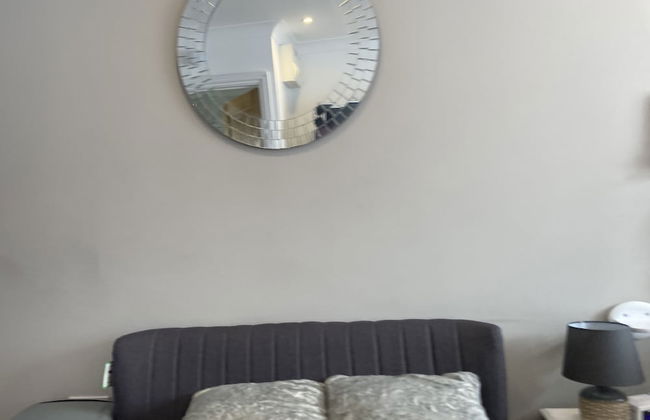 Private Self-contained Annex With Wifi & Parking - Foto 5