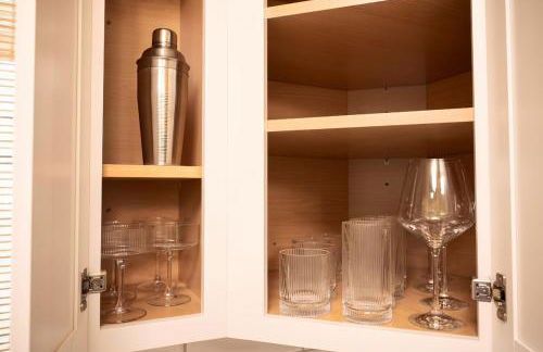 NEW! The Spoonbill House - 2 Kings 1 Full, 10 Minutes to Downtown, 10 minutes to Airport - Foto 34