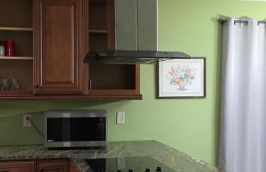 6BR in Suburban area close to Freeway and Galeria - Foto 25