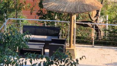 APT 65 M2 DANS VILLA AVEC PISCINE BANYULS SUR MER - Foto 2