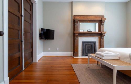 Gorgeous 5BR Storefront Home ABODEbucks - Foto 44