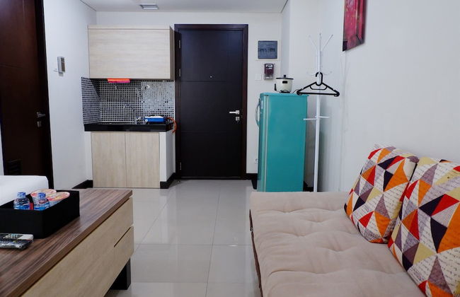 Close to Pool Studio Apartment Sky Terrace at Daan Mogot Baru - Foto 15