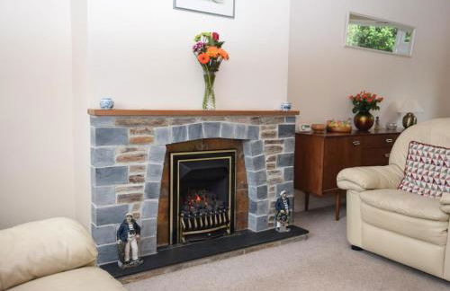 3 Bed in St Austell oc-perad - Foto 3