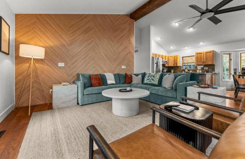 Luxury Mountain Views, hot tub, peaceful retreat - Foto 40