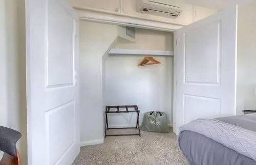 Perfect 1BR In Prime Location & View of Stadiums - Photo 16