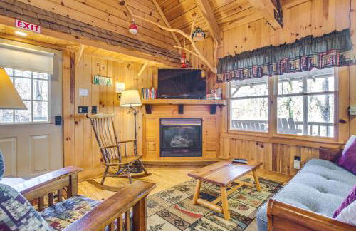 Quaint Dahlonega Cabin with Cavenders Creek Access! - Foto 5