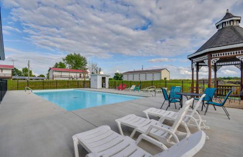 1 Mi to Mark Twain Lake Cabin with Community Pool - Foto 2