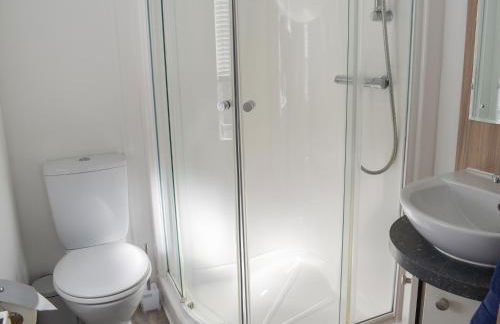 Devin Lodge - Foto 11