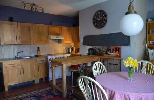 Cynfaen house - Photo 7