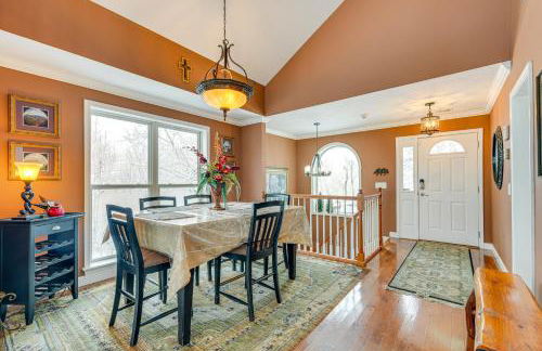 2 Mi to Ski Resort Beech Mtn Home with Fire Pit! - Foto 7